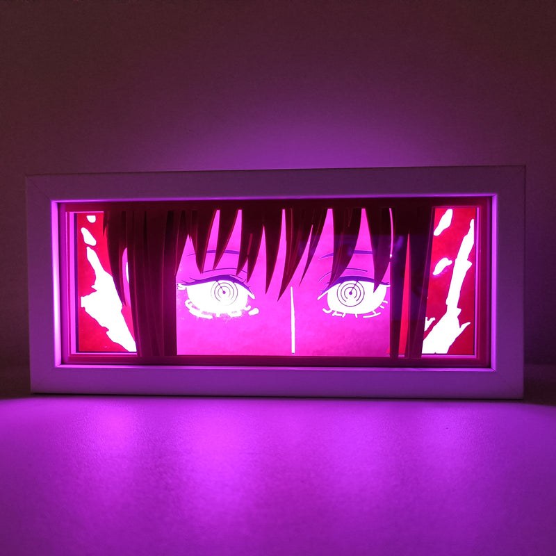 hainsaw Man anime light box with 3D paper carving and LED RGB lights, featuring Denji and Pochita. This custom handmade light box brings the intense action of Chainsaw Man to life with remote-controlled colors. Perfect for adding a gritty, rebellious touch to your bedroom, desk, or anime-themed decor