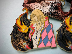 Howl Jenkins Pendragon Enamel Pin Collection – Limited Edition Collectibles Featuring Howl from Howl's Moving Castle. Premium Black Nickel Finish, Hard Enamel with Print Details, Numbered with Lasered Logo, Large 3 Inches (7.6 cm), Double Butterfly Clutch for Secure Attachment. Perfect Anime Merchandise for Howl's Moving Castle and Howl Jenkins Pendragon Fans, Collectors, and Enthusiasts. Includes Exclusive Howl Design, Anime Accessories, Otaku Gifts, Studio Ghibli Collectibles, Anime Convention Collectible