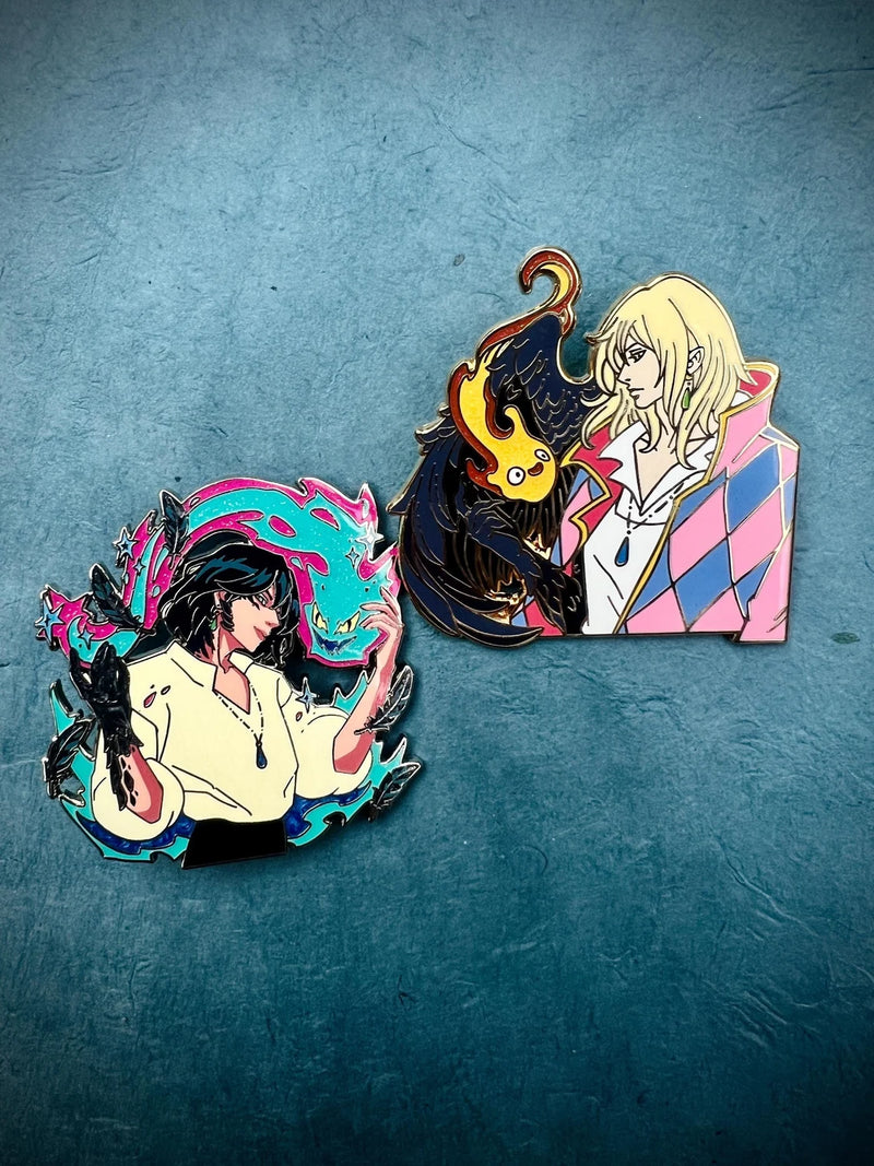 Howl Jenkins Pendragon Enamel Pin Collection – Limited Edition Collectibles Featuring Howl from Howl's Moving Castle. Premium Black Nickel Finish, Hard Enamel with Print Details, Numbered with Lasered Logo, Large 3 Inches (7.6 cm), Double Butterfly Clutch for Secure Attachment. Perfect Anime Merchandise for Howl's Moving Castle and Howl Jenkins Pendragon Fans, Collectors, and Enthusiasts. Includes Exclusive Howl Design, Anime Accessories, Otaku Gifts, Studio Ghibli Collectibles, Anime Convention Collectible